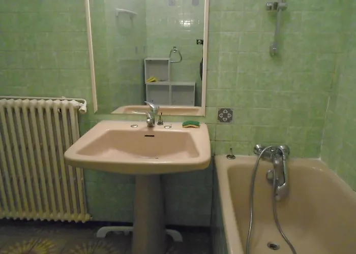 T4 Plein Centre Lourdes